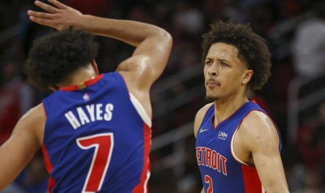 kaiyun-26分生涯新高但有6次失误 坎宁安：NBA球员好厉害