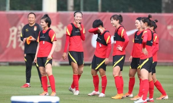 开云在线直播-亚足联展望中国女足首战：王霜王珊珊彭诗梦是关键